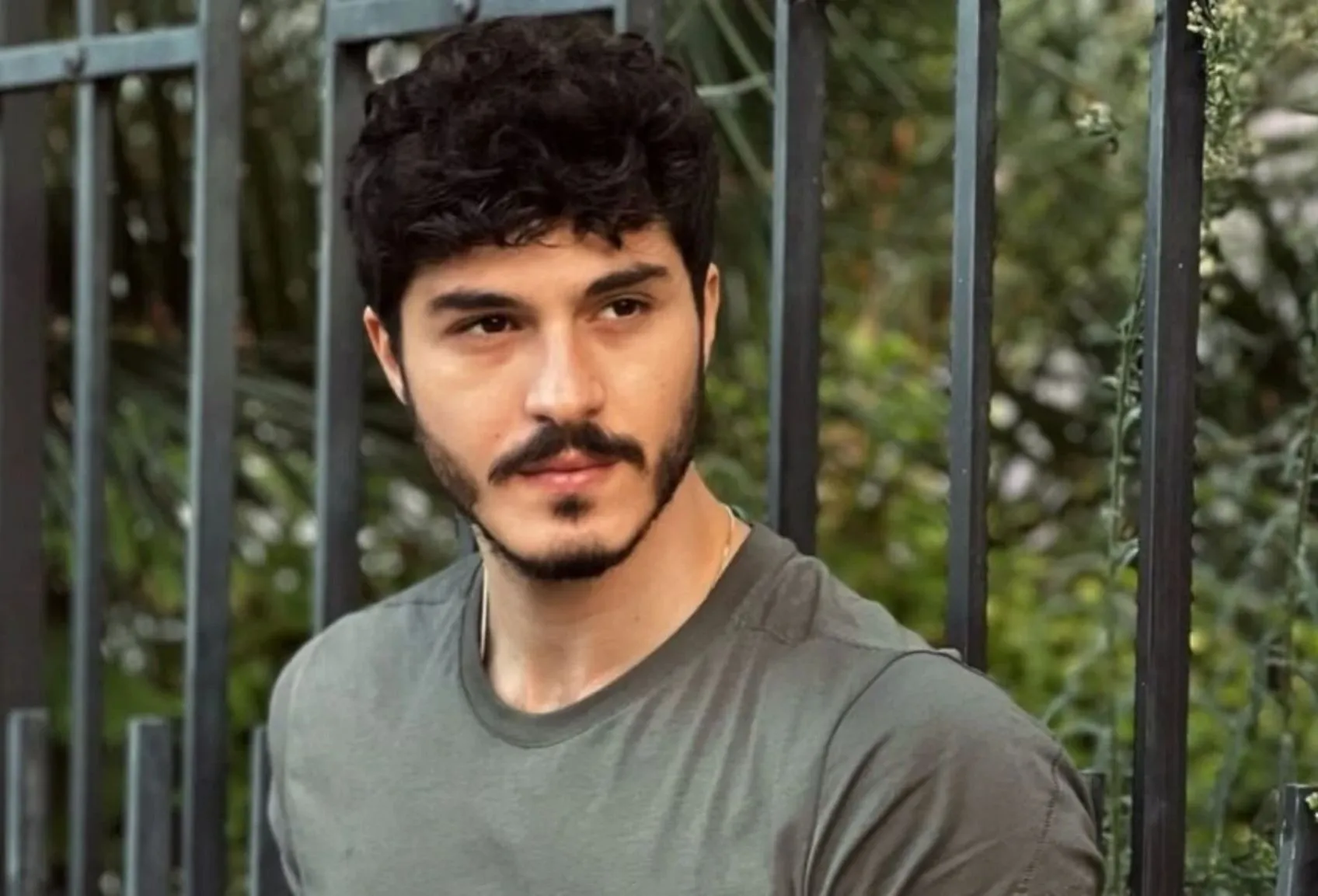 Enes Koçak kimdir?