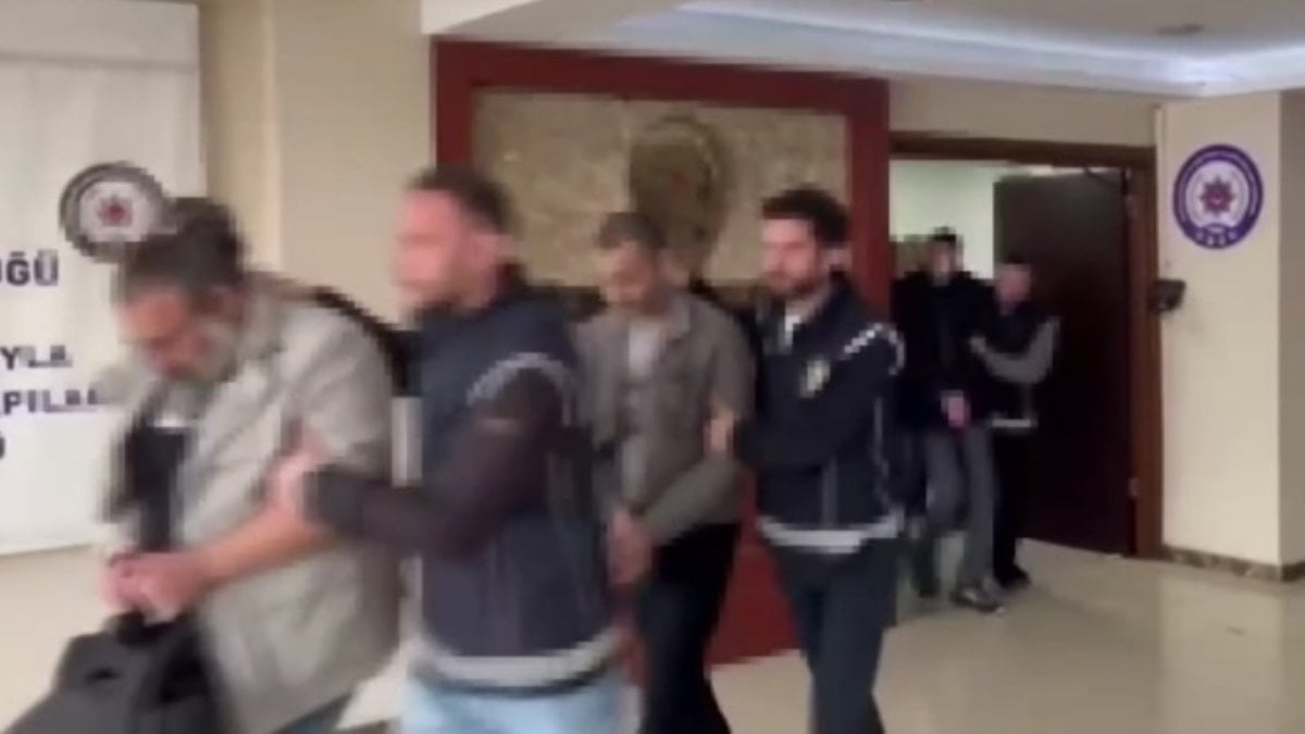 İstanbul'da Interpol operasyonu: 14 gözaltı