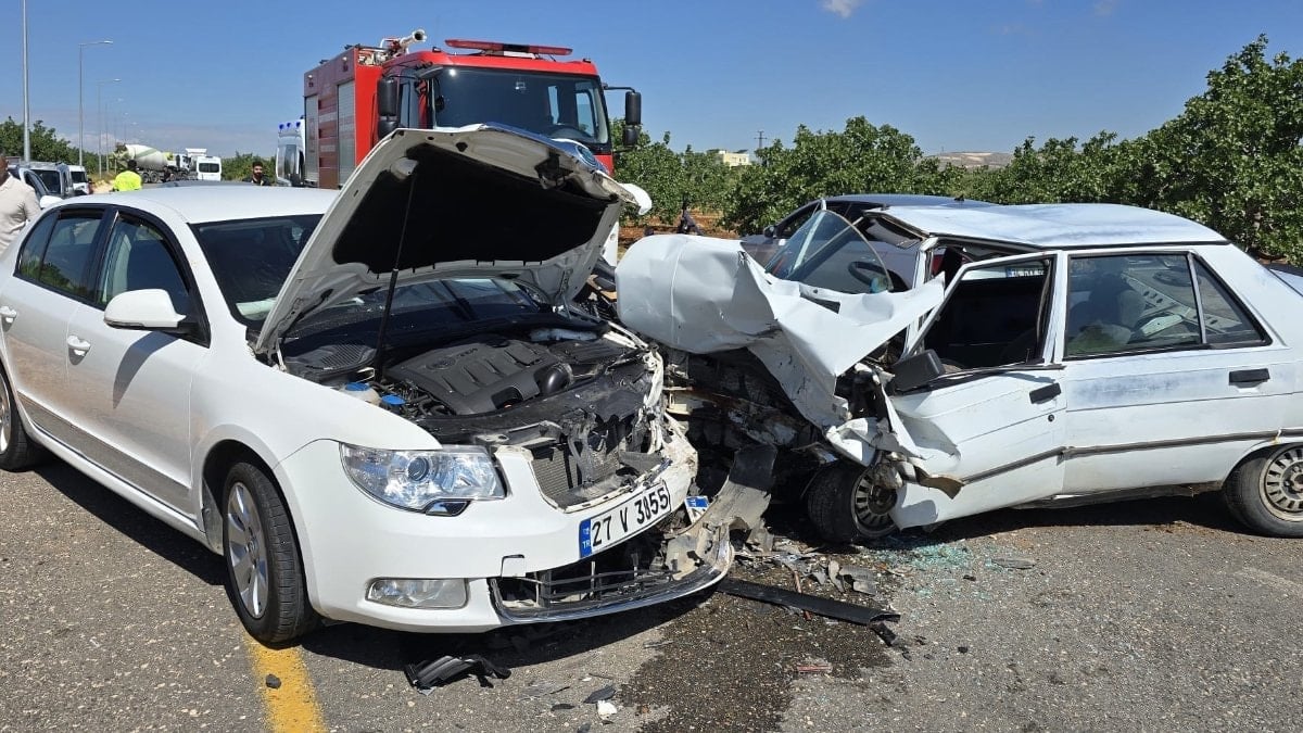Gaziantep'te hatalı sollama kazası: 2 yaralı