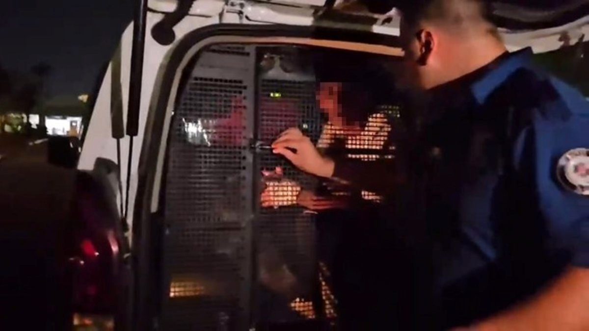 Bursa’da sokak ortasında tekmeli yumruklu kavga: 3 gözaltı