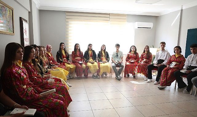 Tanpınar'ın Bursa'sı Gençlerin Adımlarıyla Yeniden Hayat Buldu