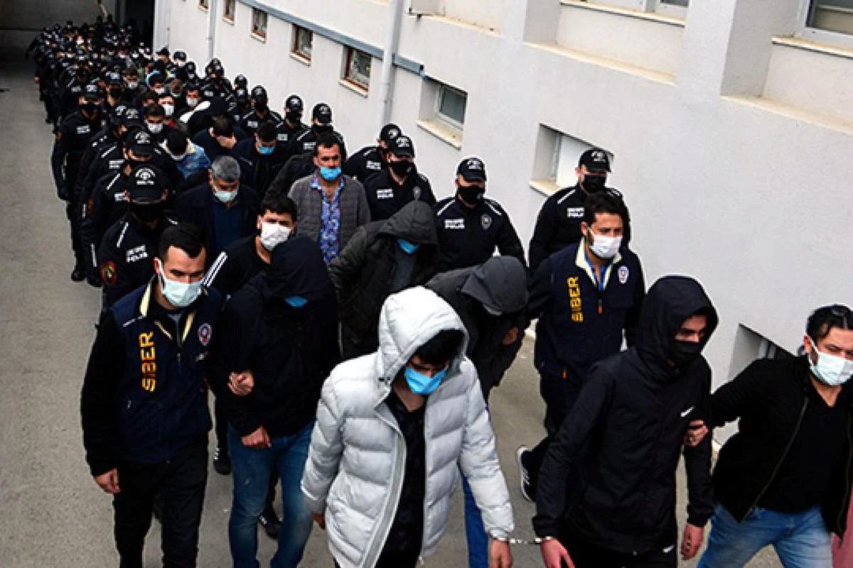 Van merkezli 25 ilde yasa dışı bahis operasyonu: Milyarlarca liralık vurgun yapan 159 kişiye gözaltı