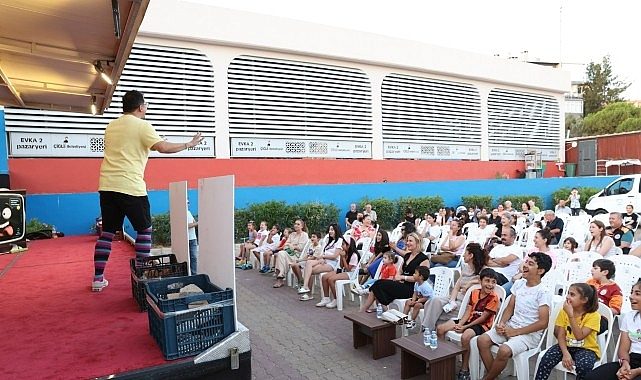Çiğli'de Mahalle Tiyatro Günleri Başladı