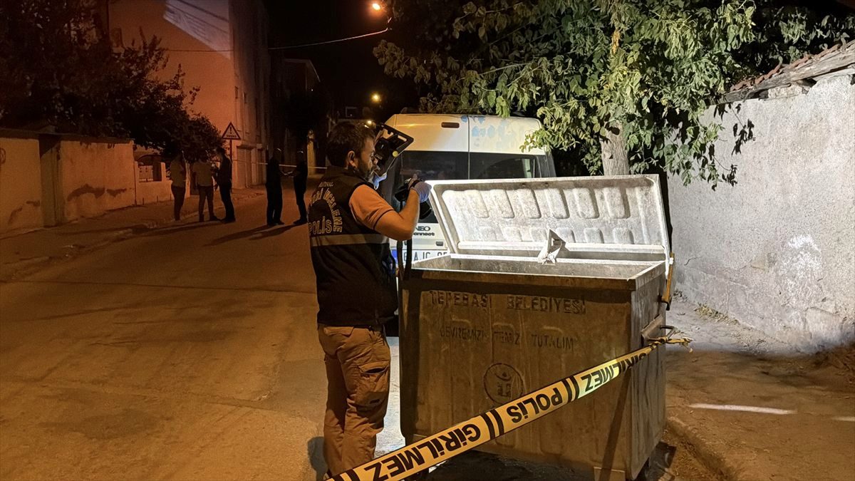 Eskişehir'de arkadaşını bıçaklayarak öldüren şüpheli adliyede