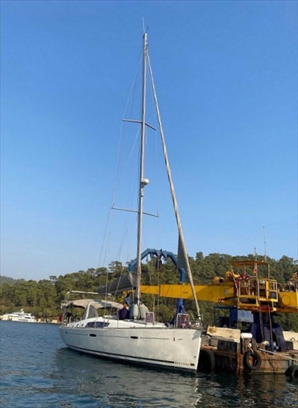 Fethiye açıklarında 35 göçmen yakalandı