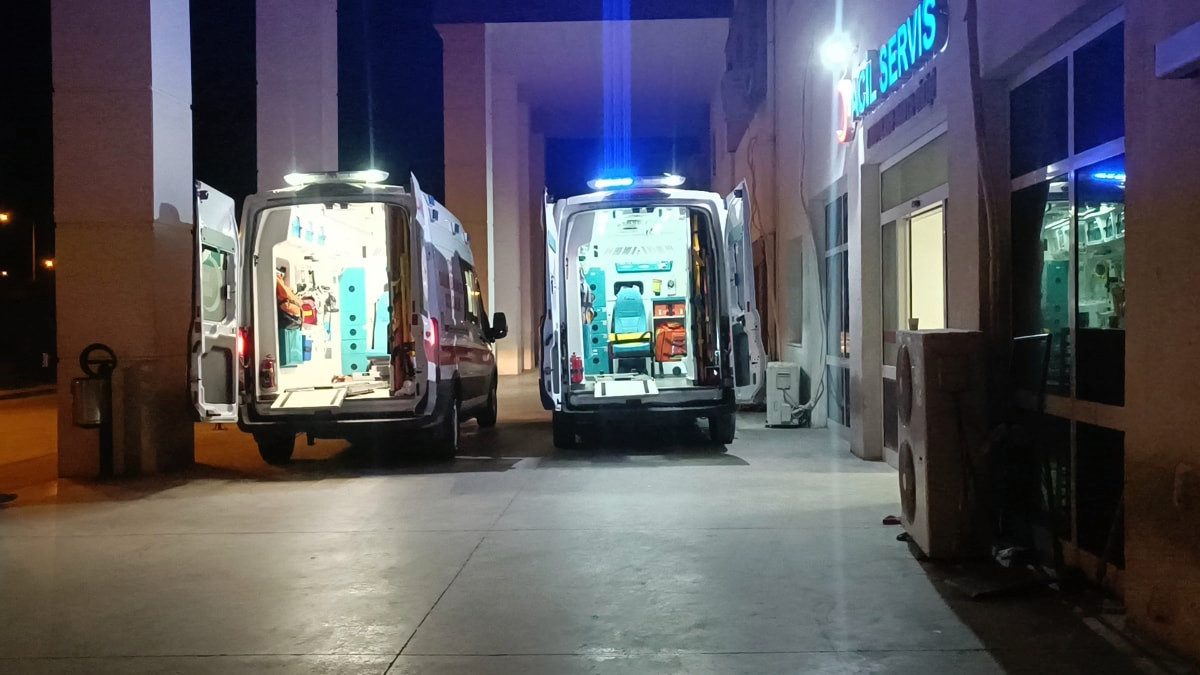 Mardin'de parkta oturan kadının başına yorgun mermi isabet etti