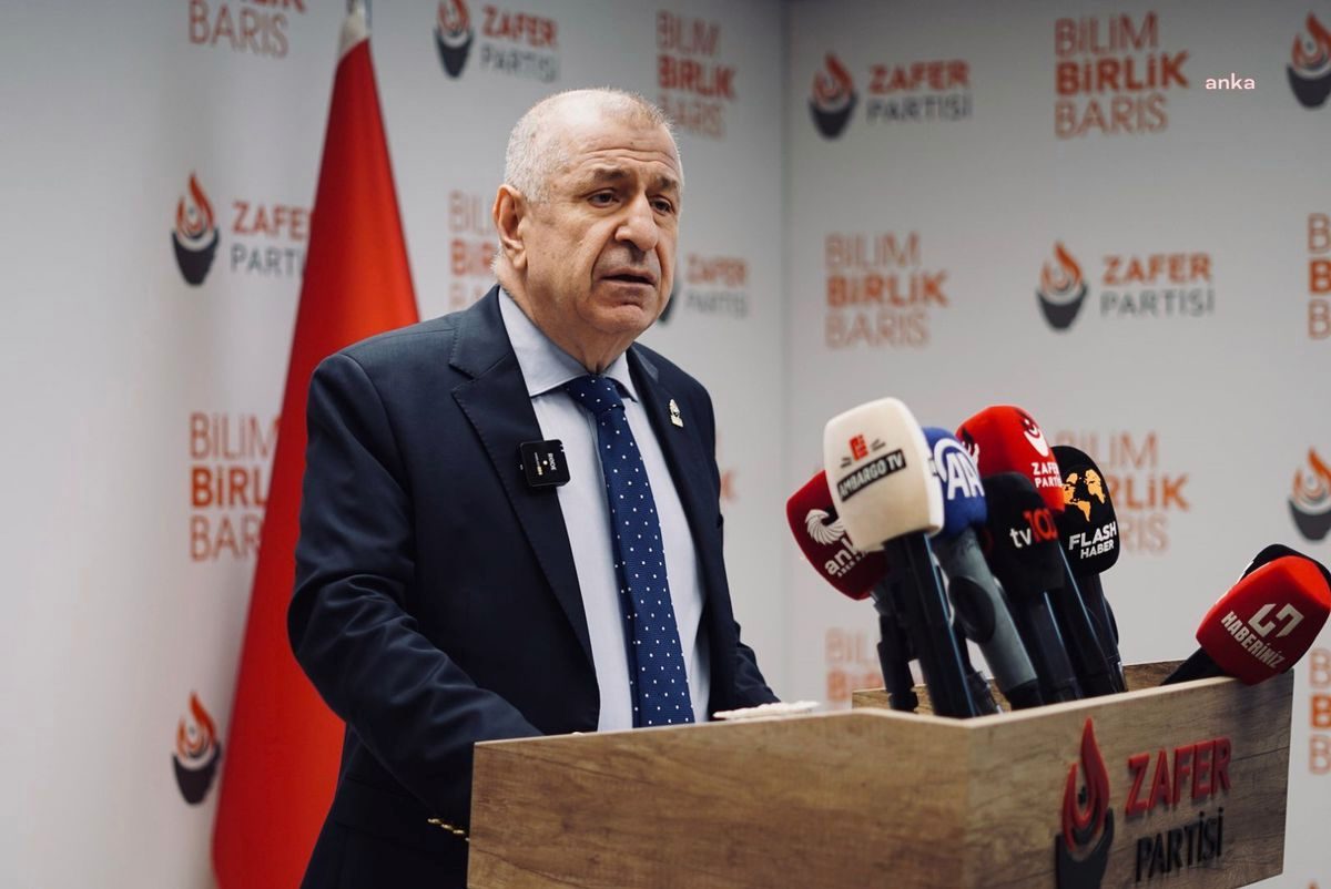 Özdağ'dan Özel'e çağrı: Atatürk'ün çizgisine gelin, bu yasaya 'evet' demeyin