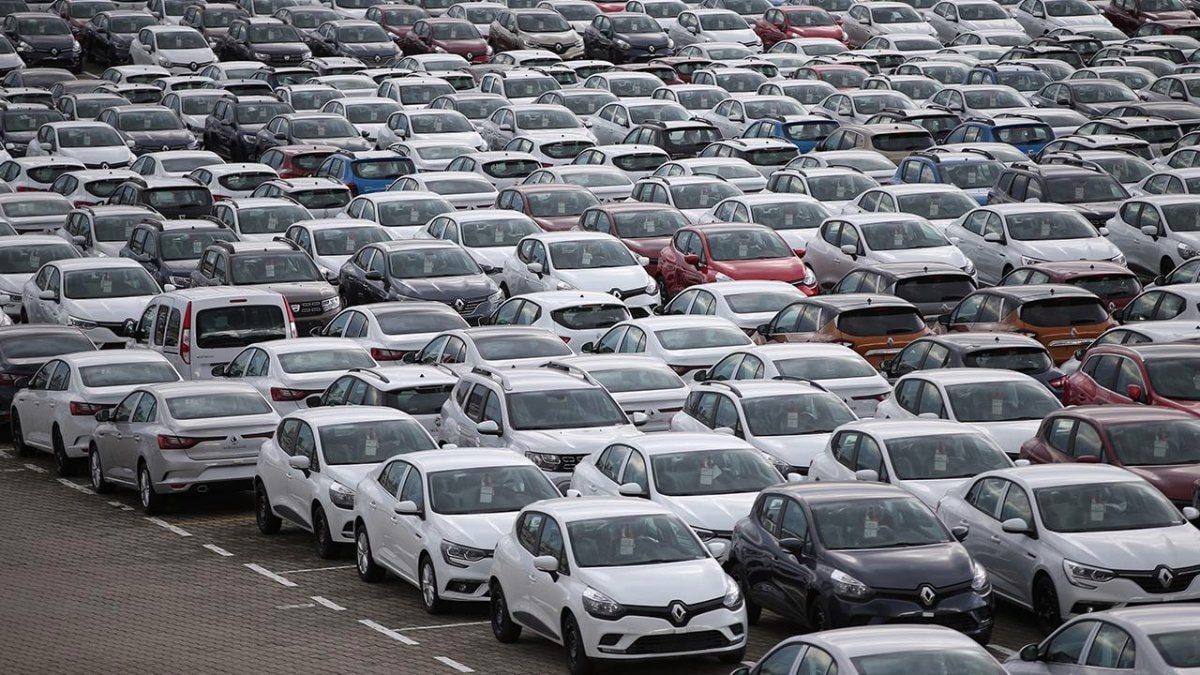 Türkiye'de 2026'nın ilk yarısında en çok satılan otomobil markaları belli oldu