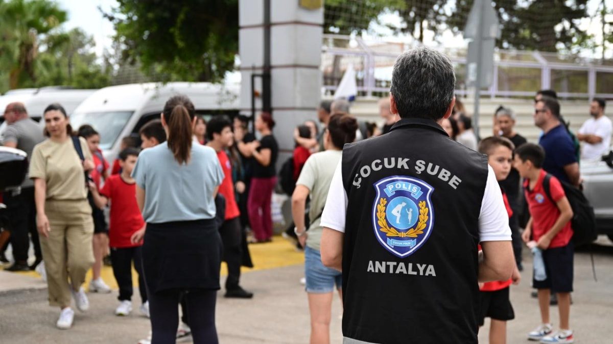 2026-2027 eğitim öğretim yılı başladı: İlk ders zili önlemlerle çalıyor