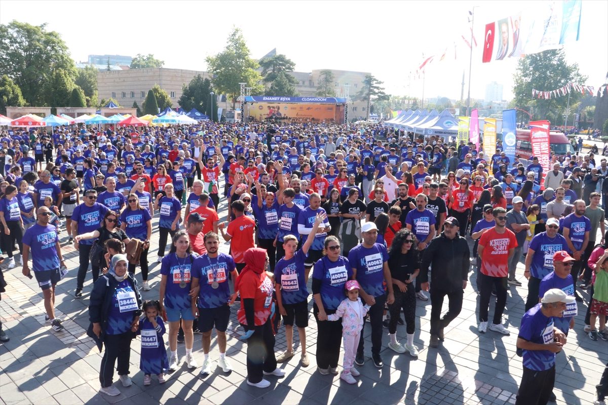 6. Uluslararası Kayseri Yarı Maratonu'nda Ali Kaya parkur rekoru kırdı