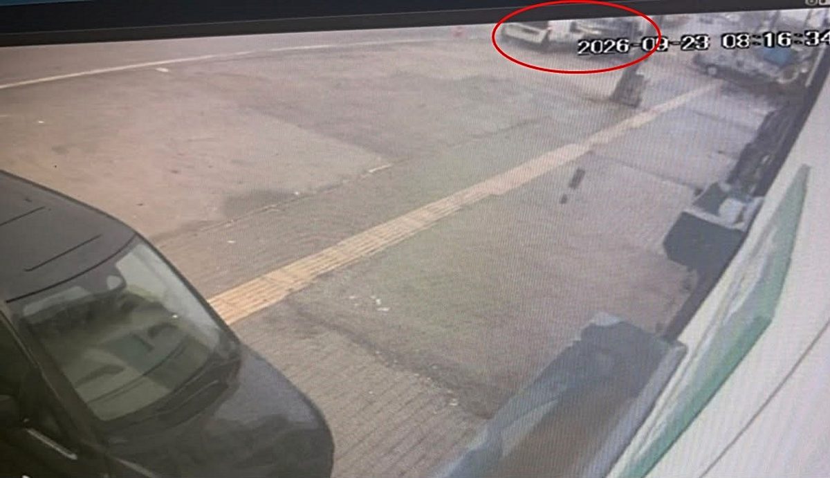 Bursa Yıldırım'da kaza güvenlik kamerasına yansıdı, elektrikli bisiklet sürücüsü öldü