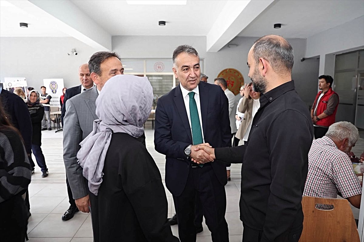 Karabük Valisi Çağatay, öğrenci yurtlarında yerleştirmenin tamamlandığını açıkladı