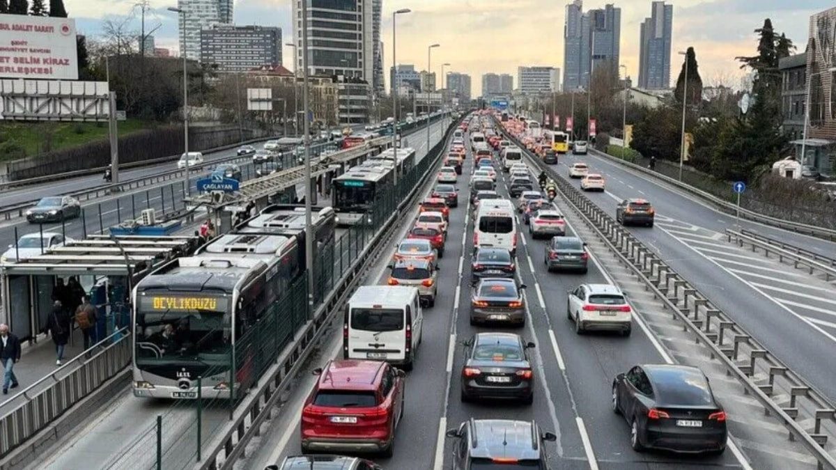 Otomobil satışlarındaki yerli araç payı yüzde 35 oldu