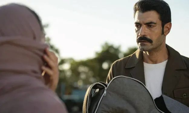 Sevdan Bir Ateş Üç Grupta da Zirvede