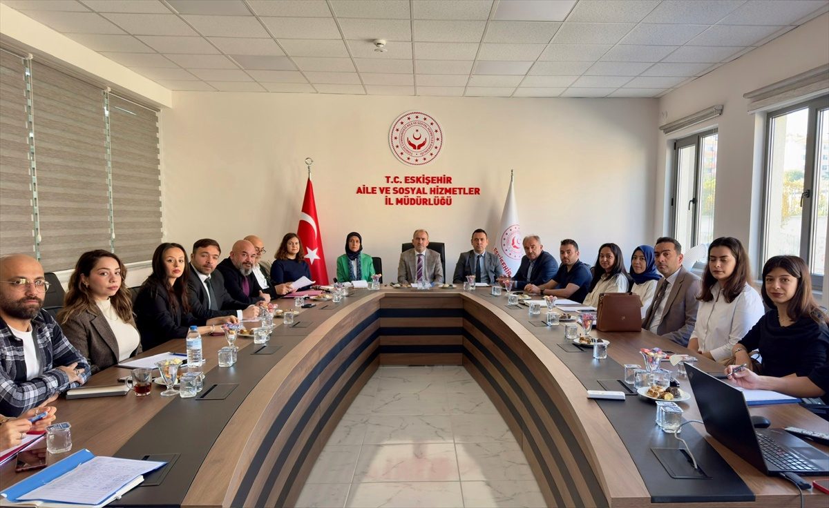 Eskişehir'de huzurevi ve yaşlı bakım hizmetleri için toplantı düzenlendi