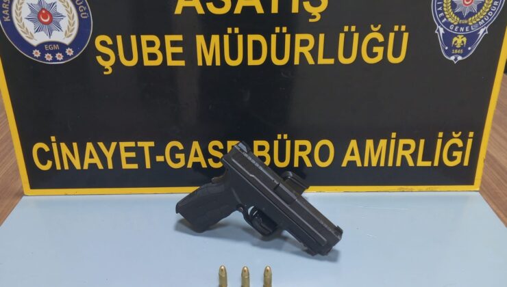 Kars’ta yapılan uygulamalarda çok sayıda silah ele geçirildi