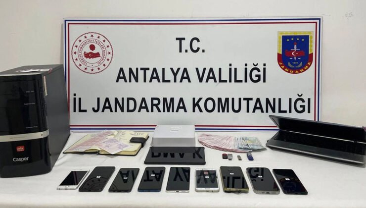 Antalya’da yasa dışı bahis operasyonuna 8 gözaltı