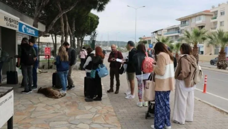 İzmir’in Çeşme ilçesinde ‘kapıda vize’ uygulaması 2 gün duracak