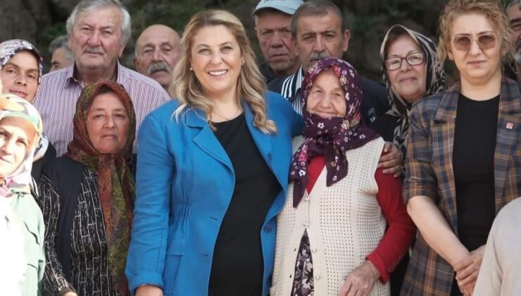 CHP’li Elvan Işık Gezmiş Giresun’da kadına şiddete tepki yürüyüşüne katıldı