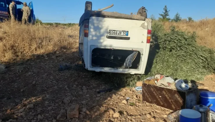 Şanlıurfa’da minibüs devrildi: 4 yaralı