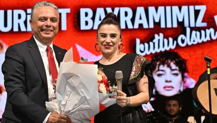 Muratpaşa Belediye Başkanı Ümit Uysal: “Gelecek bizimdir”