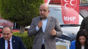 MHP Muğla İl Başkanı Oğuz Akarfırat görevinden istifa etti