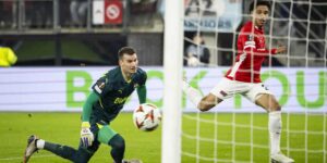 UEFA Avrupa Liginde ilk mağlubiyet