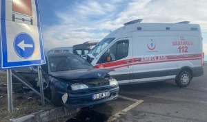 Yeni açılan Aşık Şenlik Tünel Yolu’nda yine kaza: 4 yaralı