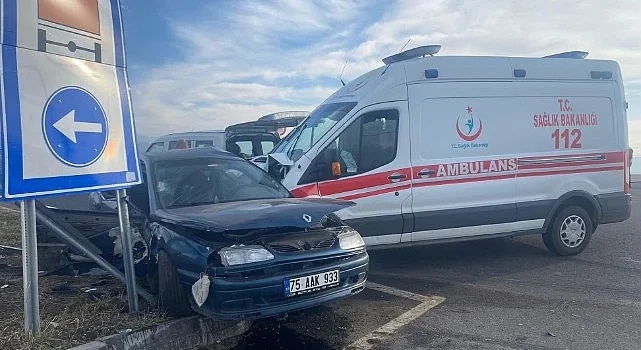 Yeni açılan Aşık Şenlik Tünel Yolu’nda yine kaza: 4 yaralı