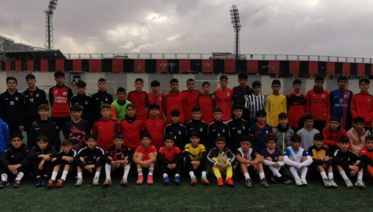 TFF U14 Milli Takım seçmeleri Van’da yapıldı