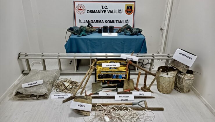 Osmaniye’de Kazı Yapan Şüpheliler Suçüstü Yakalandı