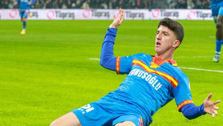 Beşiktaş, 2 farklı öne geçtiği maçta Göztepe karşısında dağıldı