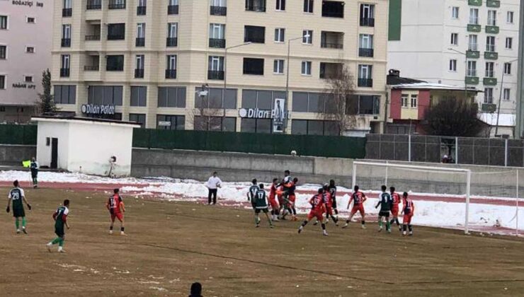 Kars 36 Spor kendi evinde 3 puanı kaptırdı