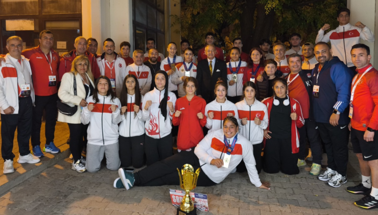 Gençler Dünya Boks Şampiyonası’nda 6 madalya Kazandık