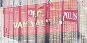 Van’da gösteri yürüyüşleri ve açık hava yürüyüşleri geçici olarak yasaklandı