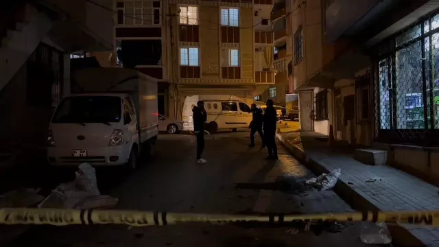 Bağcılar’da Polis Aracına EYP ve Molotoflu Saldırı