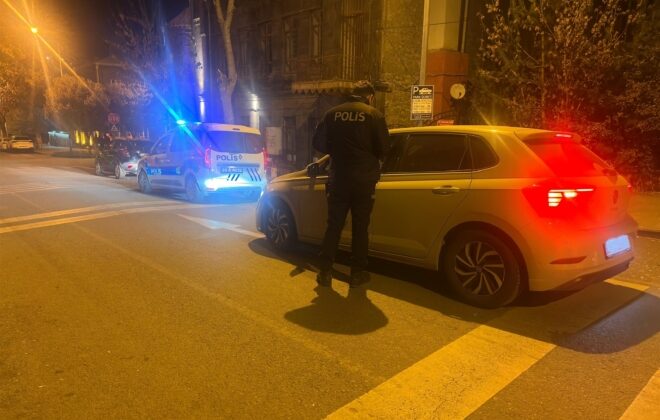 Kars’ta polislerden asayiş uygulaması