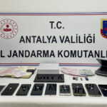 Antalya’da yasa dışı bahis operasyonuna 8 gözaltı