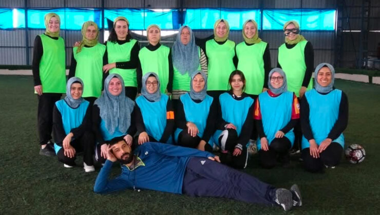 Şarkikaraağaç Alyazmaspor büyük ilgi görüyor