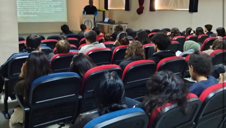 Antalya’da öğrencilere veterinerlik mesleği anlatıldı