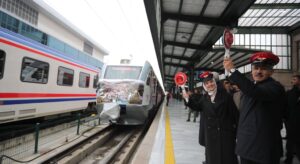 Turistik Tuz Ekspresi, Engelleri Kaldırmak İçin Sefere Çıkıyor