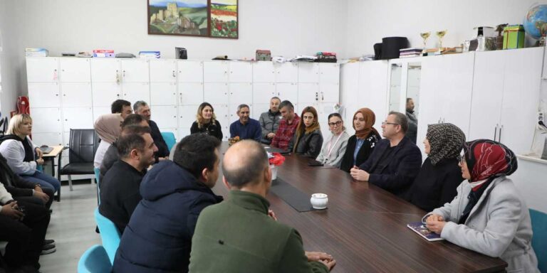 Vali Ziya Polat, Okul Ziyaretlerine Devam Ediyor