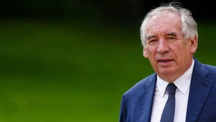 Fransa’da yeni başbakan François Bayrou oldu