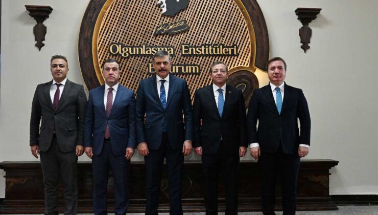Kars Valisi Ziya Polat, Düzensiz Göçle Mücadele Koordinasyon Toplantısı’na katıldı