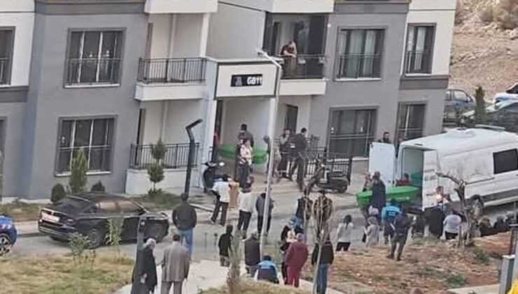 Anne ve 2 çocuk hayatını kaybetti, 2 yaralı