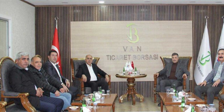 Kars TSO Başkanı Kadir Bozan Van’a gitti