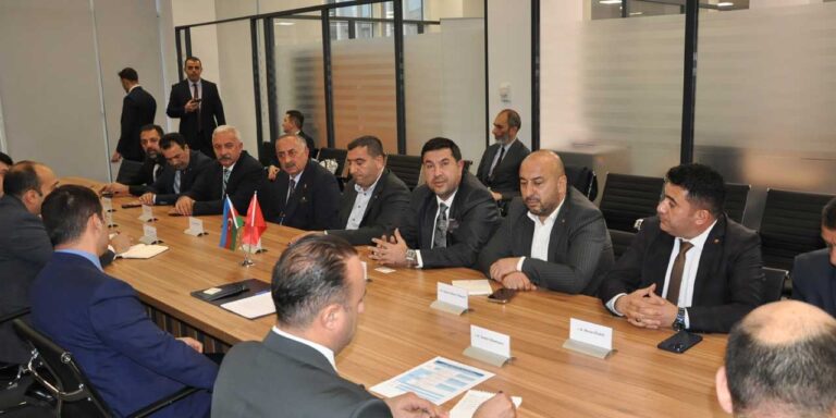 Kars ile Bakü arasında tarihi adım: Bölgesel ekonomik forum kararı!