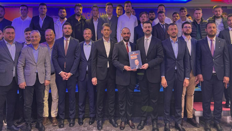 AK Parti Serik’te Gençlik Kolları Başkanı Raşit Osman Vural oldu