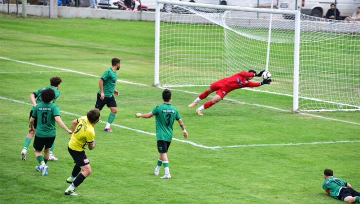Demre stadyumu yenilendi, ilk maçlar heyecan yarattı