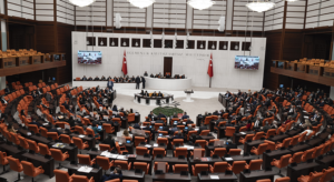 Ticaret ile Hazine ve Maliye bakanlıklarının 2025 yılı bütçeleri kabul edildi